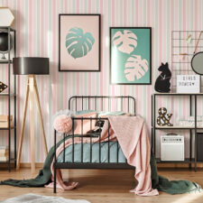 Ταπετσαρία παιδικού δωματίου με χαρούμενα μοτίβα και απαλά χρώματα